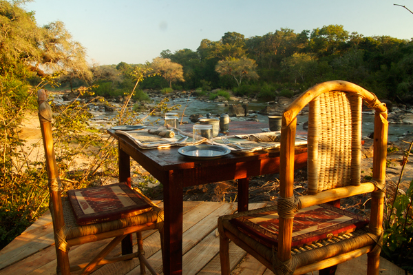 Bua River Lodge               