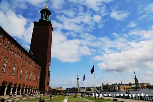 新浪旅游配图：斯德哥尔摩市政厅 摄影：七色地图